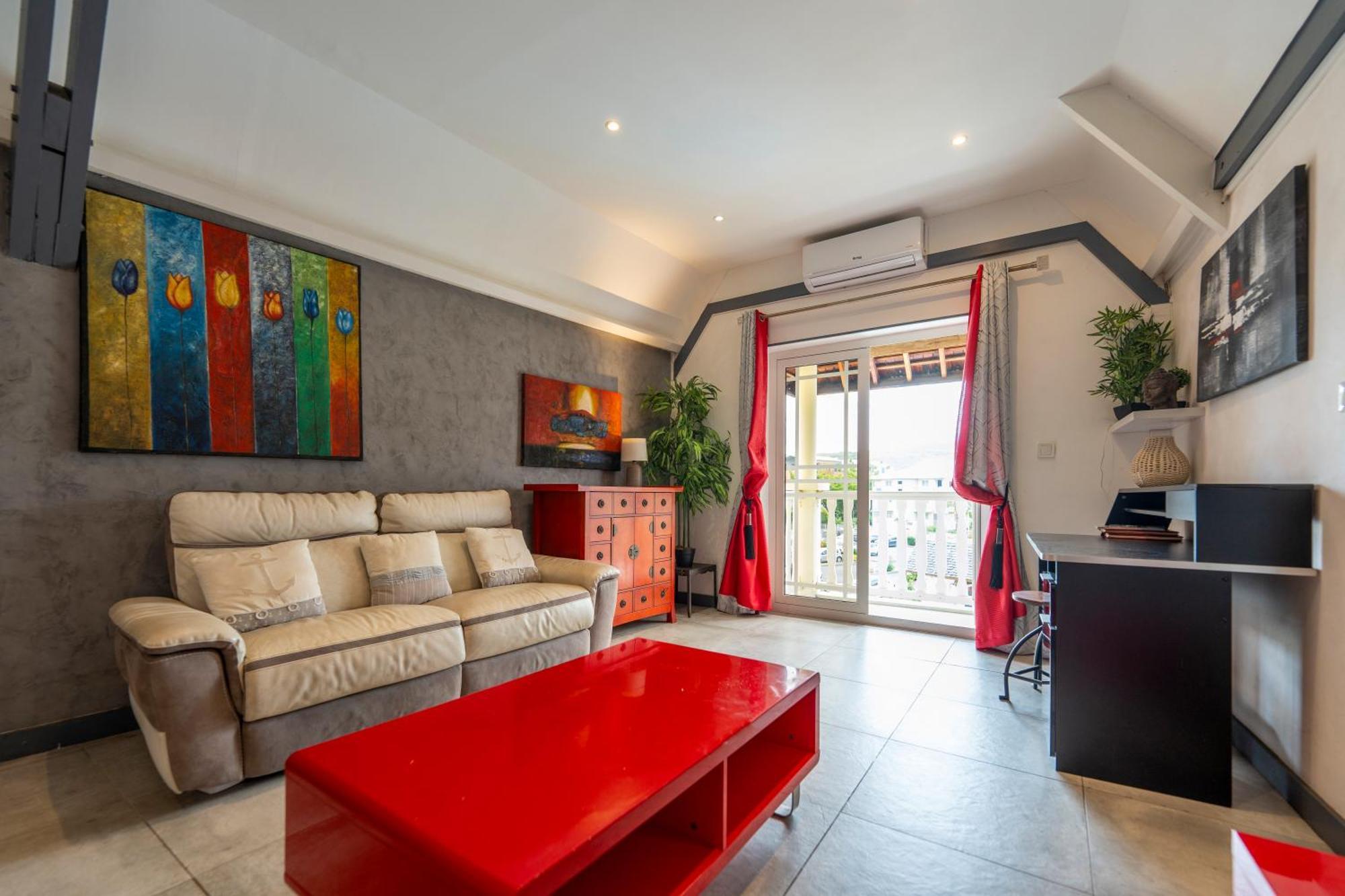 Appartement Le Flamboyant à Saint-Gilles Les Bains Extérieur photo