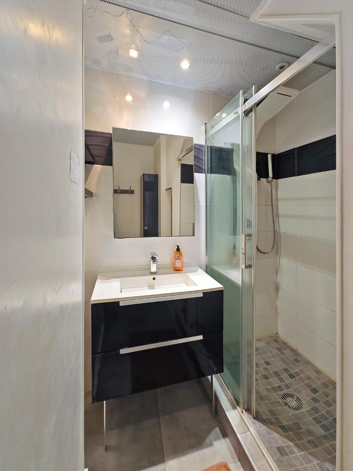 Appartement Le Flamboyant à Saint-Gilles Les Bains Extérieur photo