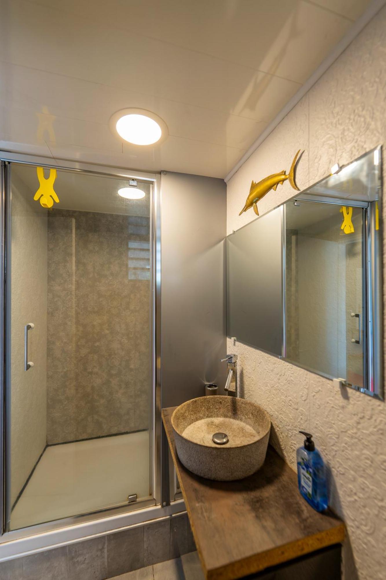 Appartement Le Flamboyant à Saint-Gilles Les Bains Extérieur photo